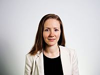 Frau Josephine Krüger
